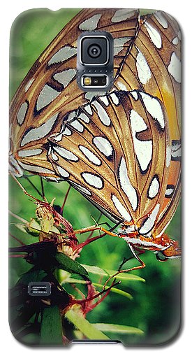 Love Is A Beautiful Thing - Phone Case